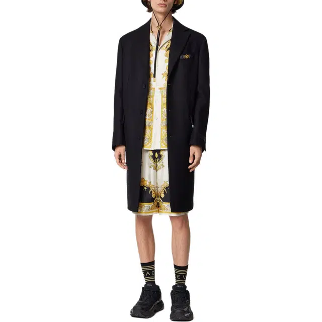 VERSACE CORAL THEATRE