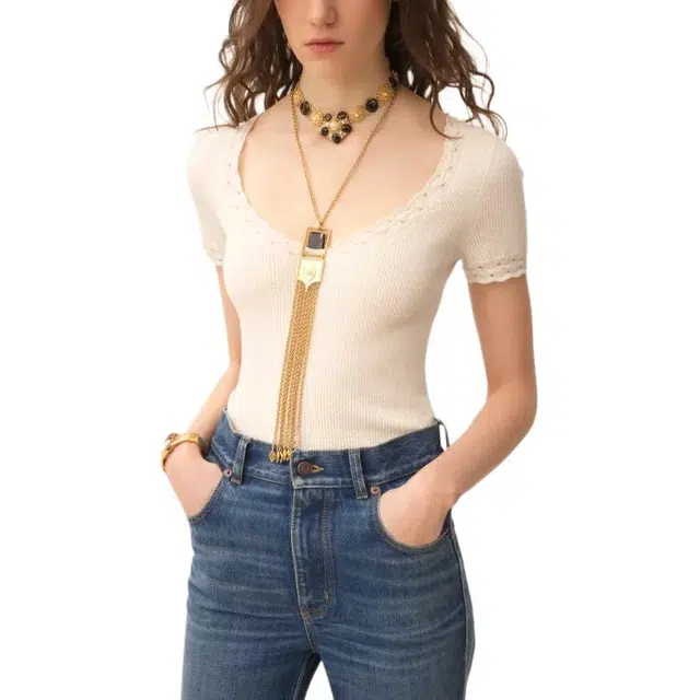 Chloe T