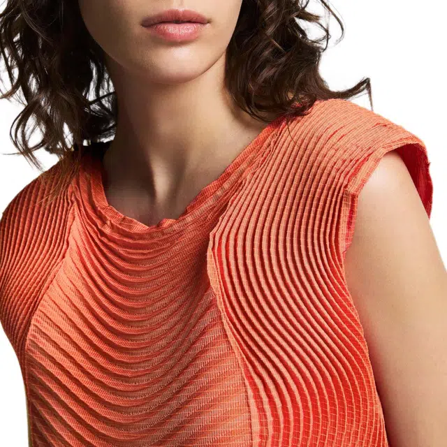 ISSEY MIYAKE FW25T