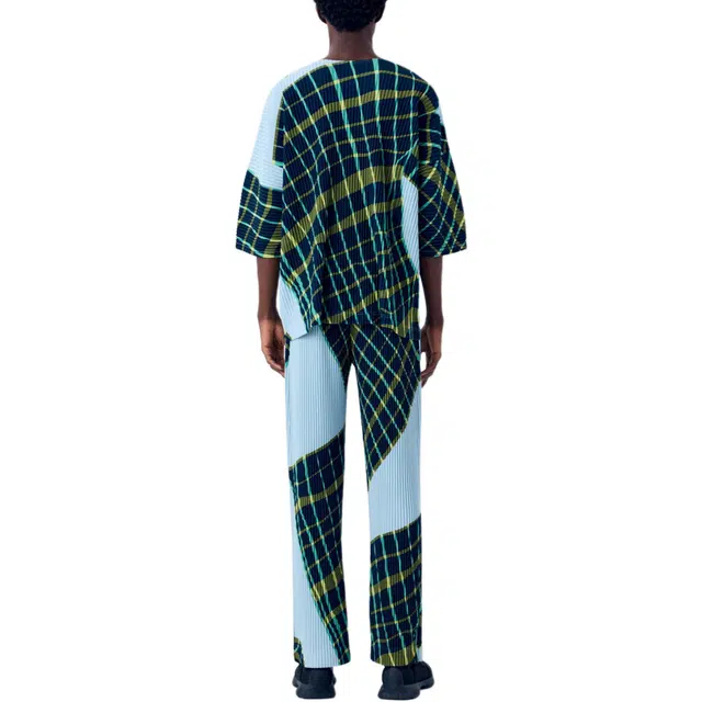 Homme Pliss Issey Miyake SS25 T