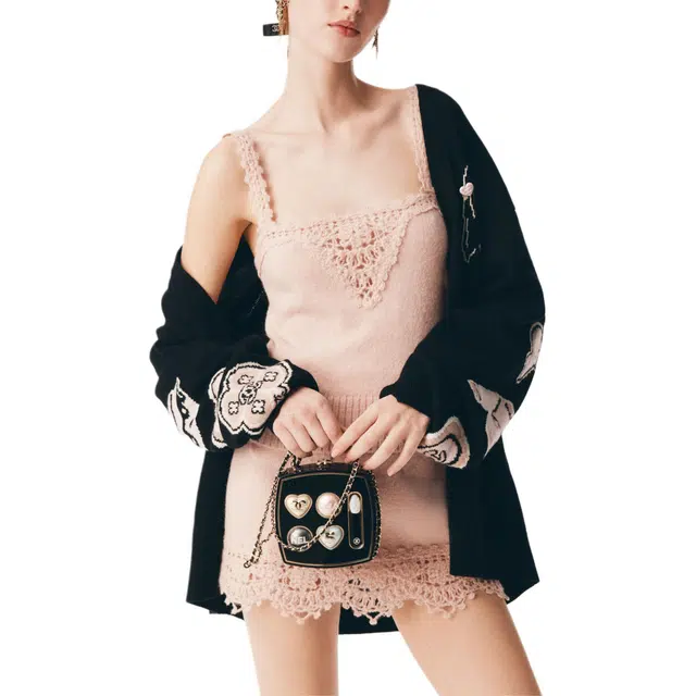 CHANEL 25B
