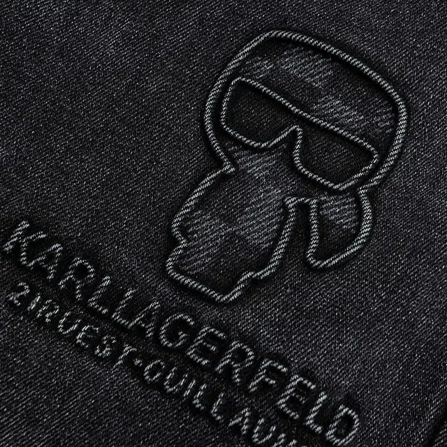 KARL LAGERFELD