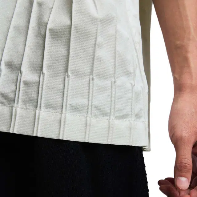 ISSEY MIYAKE SS25 T