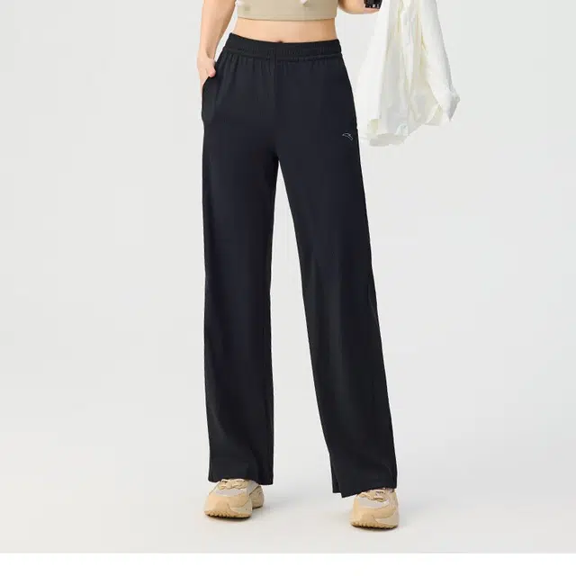 超级安踏 纯色中腰舒适百搭透气直筒休闲裤 女款 基础黑