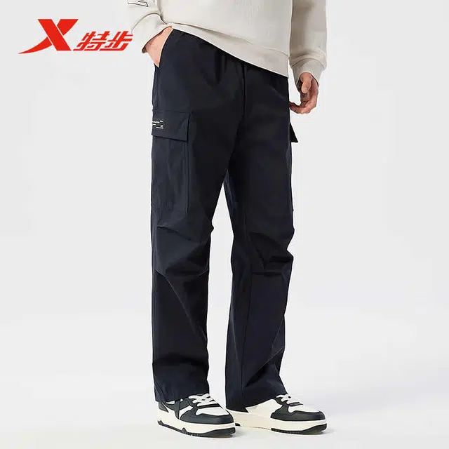 特步 运动生活系列 生活系列 纯色中腰透气百搭直筒休闲裤 男款 正黑色