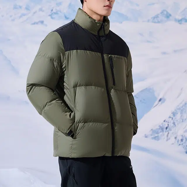 探路者 休闲保暖防风防泼水羽绒服 男款 军绿黑色