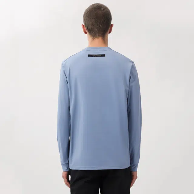HELLY HANSEN T