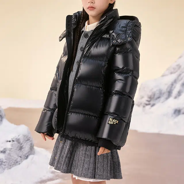 高梵羽绒服 黑金小火山中长款休闲保暖透气连帽 儿童款