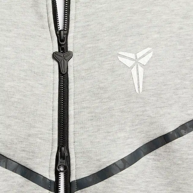 Nike WINDRUNNER SS25 Kobe Tech fleece