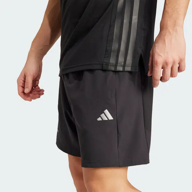 adidas ESSENTIALS SS25