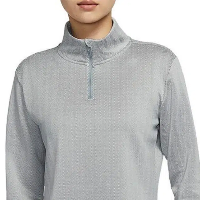 Nike THERMA-FIT ONE T