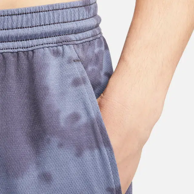 Nike Yoga Dri-Fit