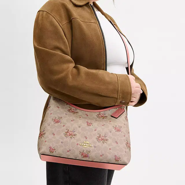 COACH LAUREL 31