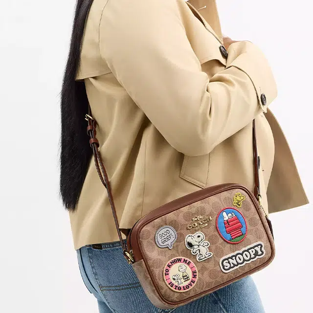 COACH x PEANUTS Jamie 20