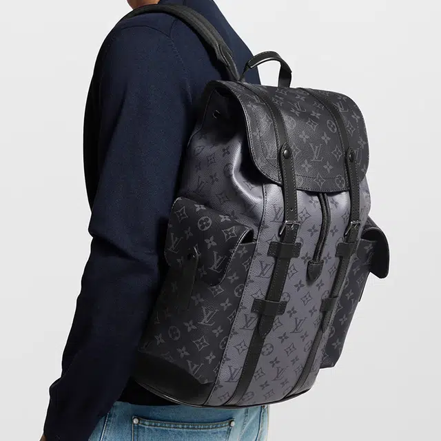 LOUIS VUITTON CHRISTOPHER MM