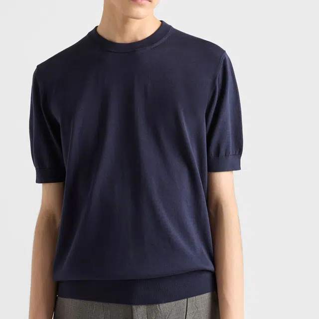 PRADA T