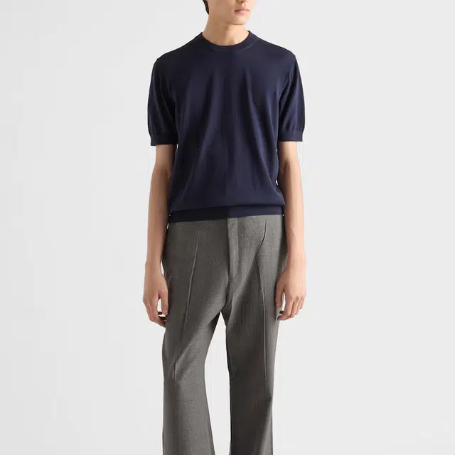 PRADA T