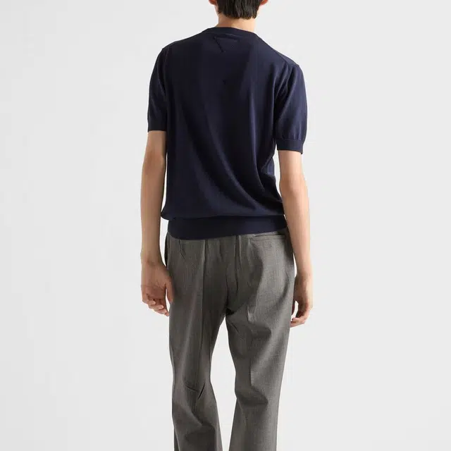 PRADA T
