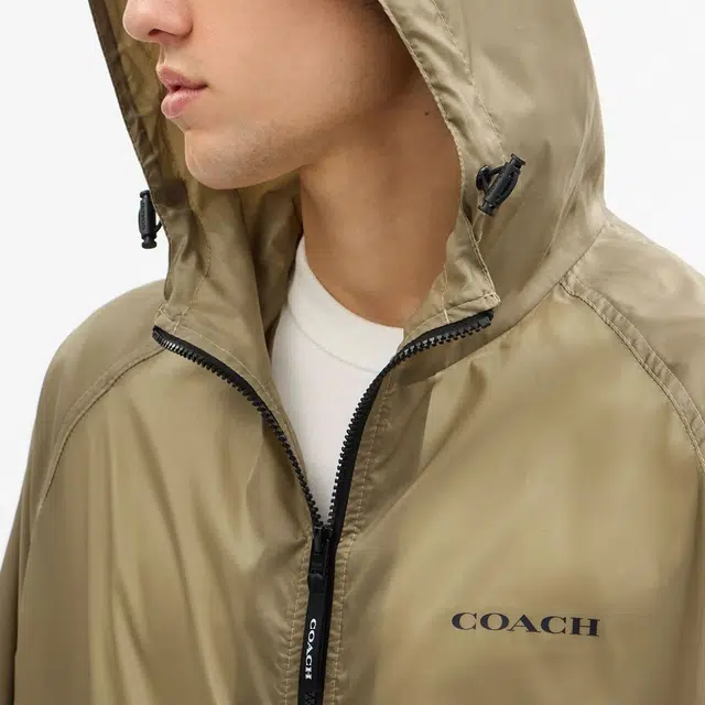COACH SS25