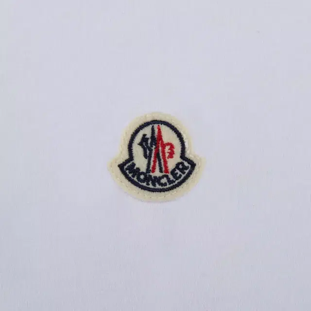 Moncler T