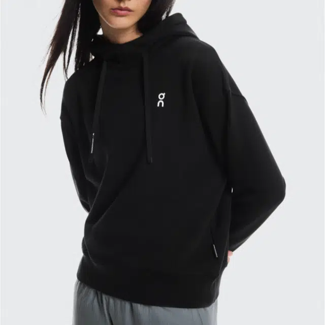 On Club Hoodie Smash