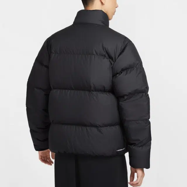 Nike Sportswear CLUB THERMA-FIT Logo
