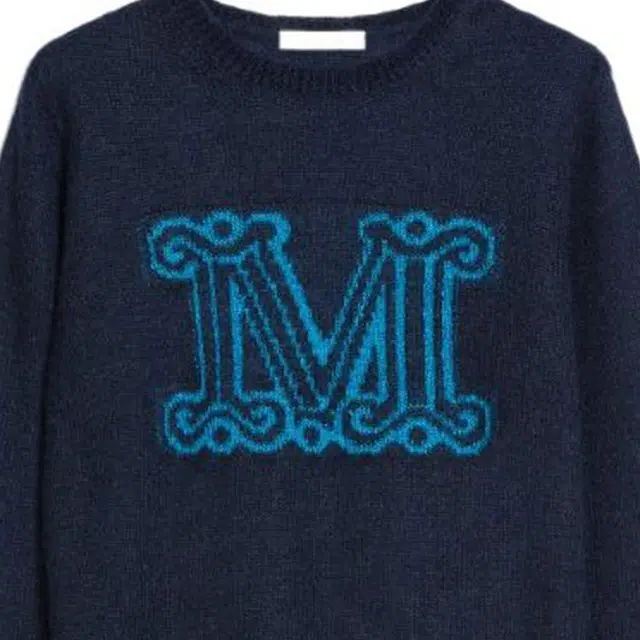 MaxMara Chantal FW22 Logo