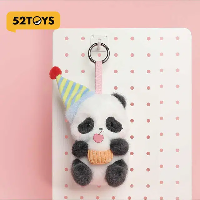 52TOYS Panda Roll 4