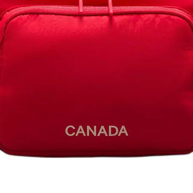 lululemon Team Canada 6.5L COC Logo