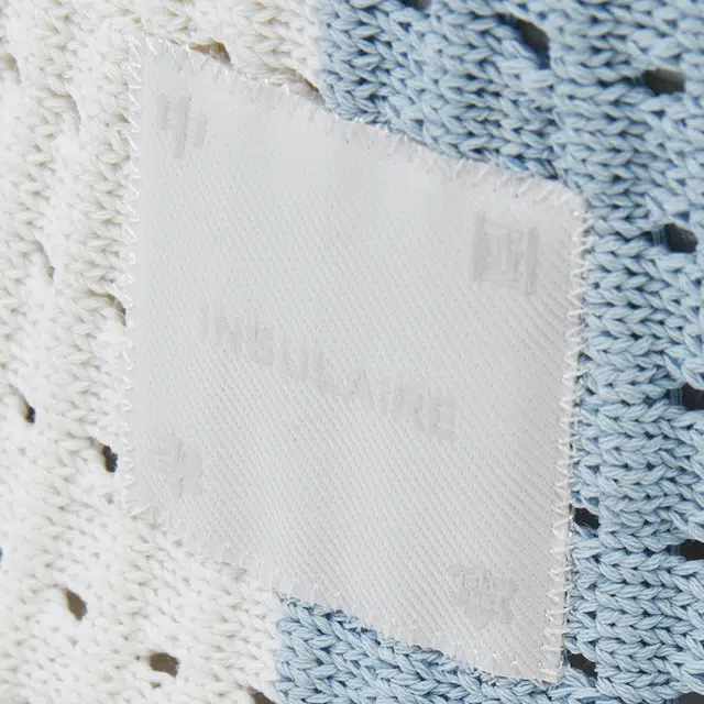 xINSULAiRE