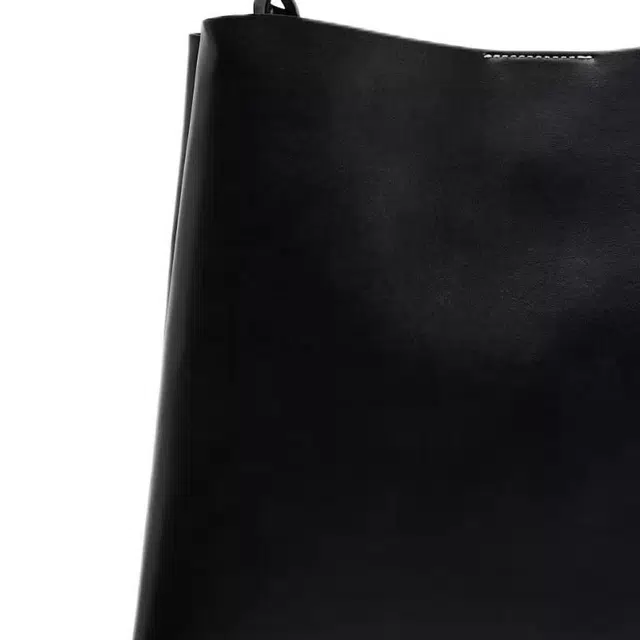 ZARA PU
