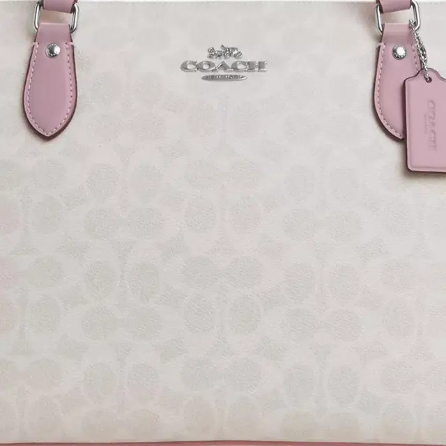 COACH GallerySignature 37Logo Tote