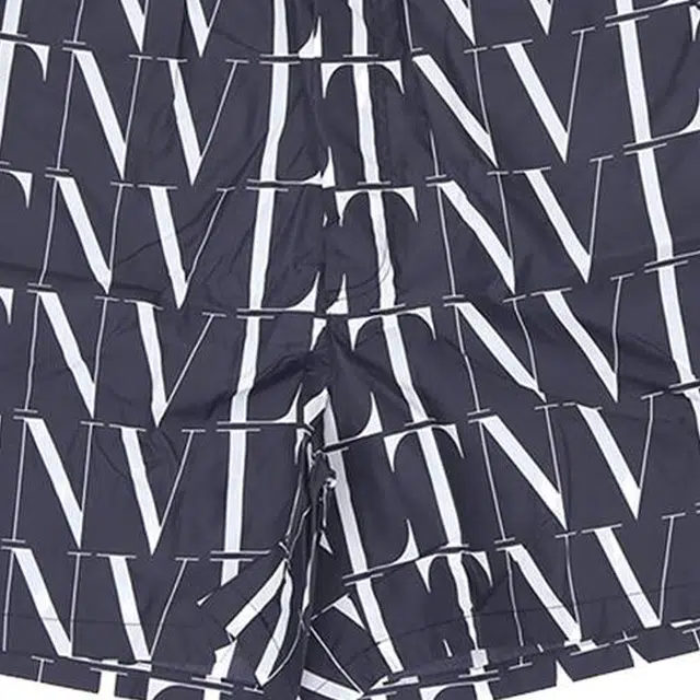Valentino SS23