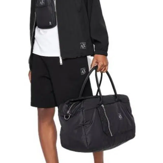 ARMANI EXCHANGE Logo
