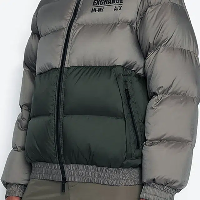 ARMANI EXCHANGE FW22 Logo