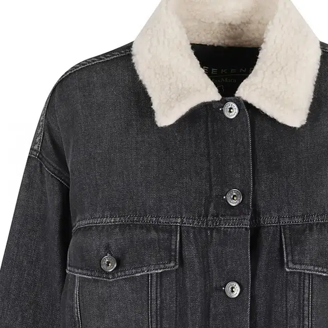 WEEKEND MaxMara