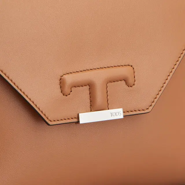 TOD'S T Timeless