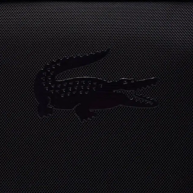 LACOSTE Brewen Logo