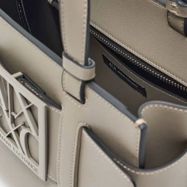 ARMANI EXCHANGEAE Tote