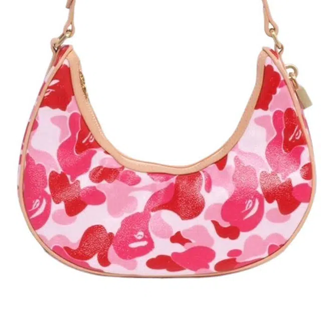 A BATHING APE Camo Adjustable Strap Shoulder Bag