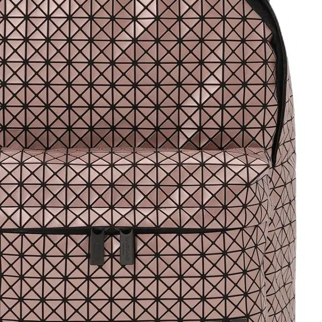 ISSEY MIYAKE Daypack 8 METALLIC