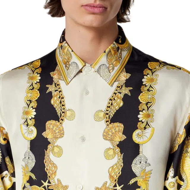 VERSACE