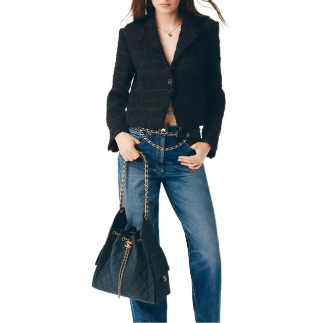 CHANEL 25B