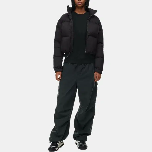 Aritzia Tna Mega Puff Short Cropped