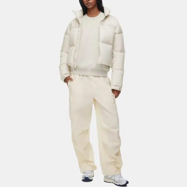 Aritzia Tna Mega Puff Short Cropped