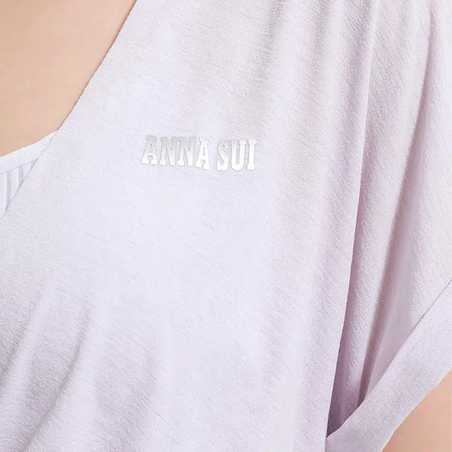 V T