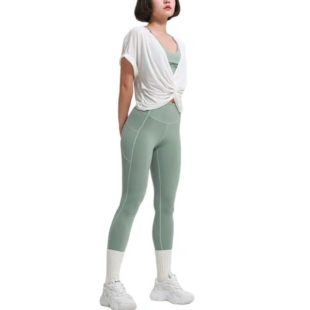 V T
