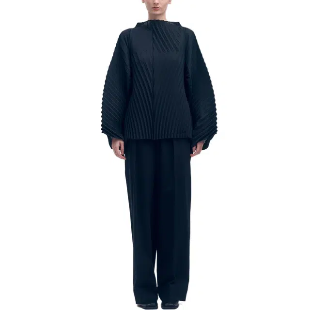 ISSEY MIYAKE FW25 T