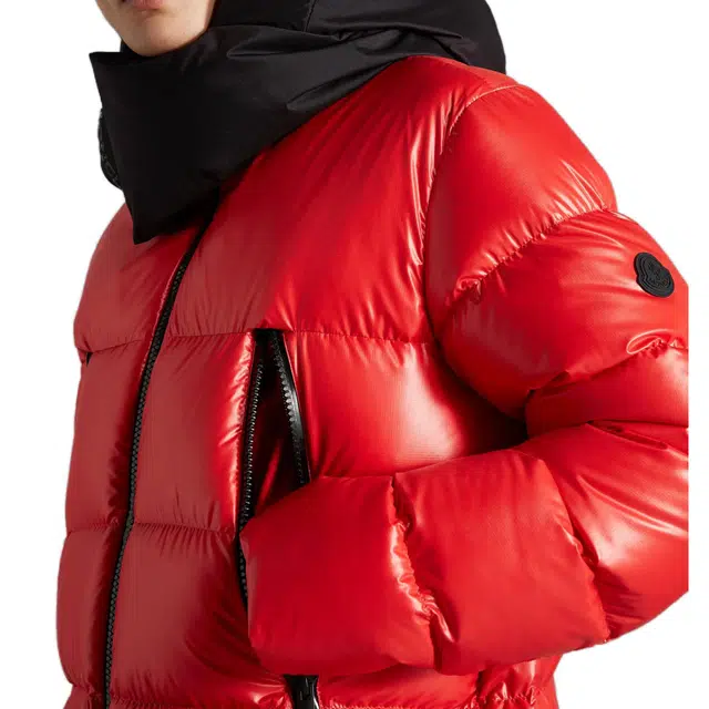 Moncler FW22 logo