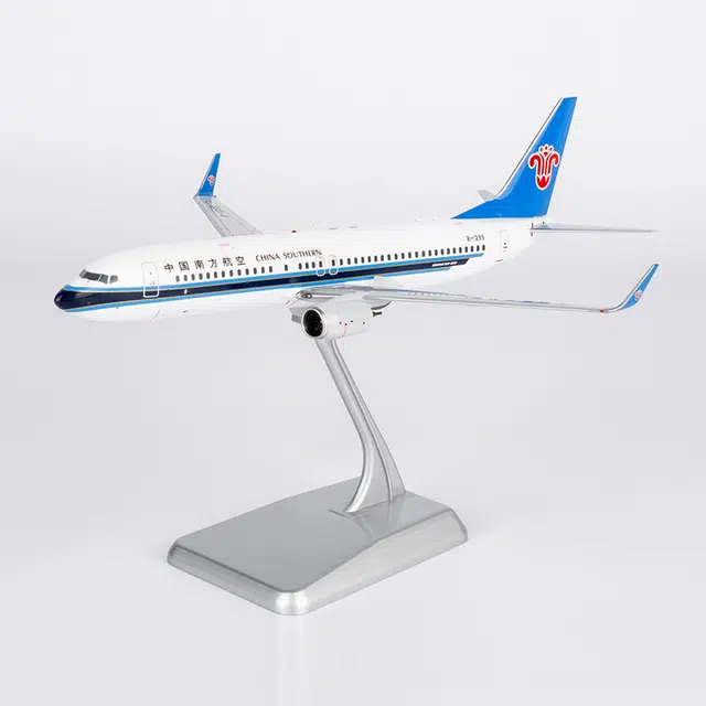 7371200
